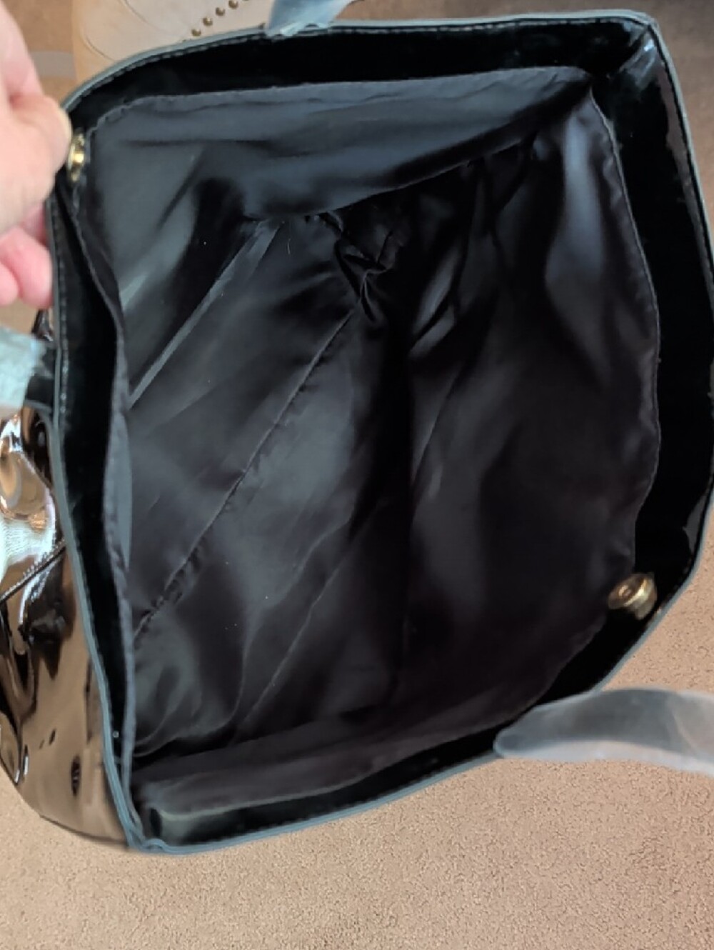 Givenchy Black Patent Tote with Gloss Finish - Picture 6 of 6